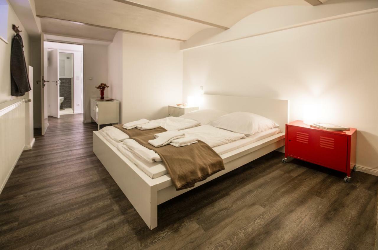 Appartamento Quiet Courtyard